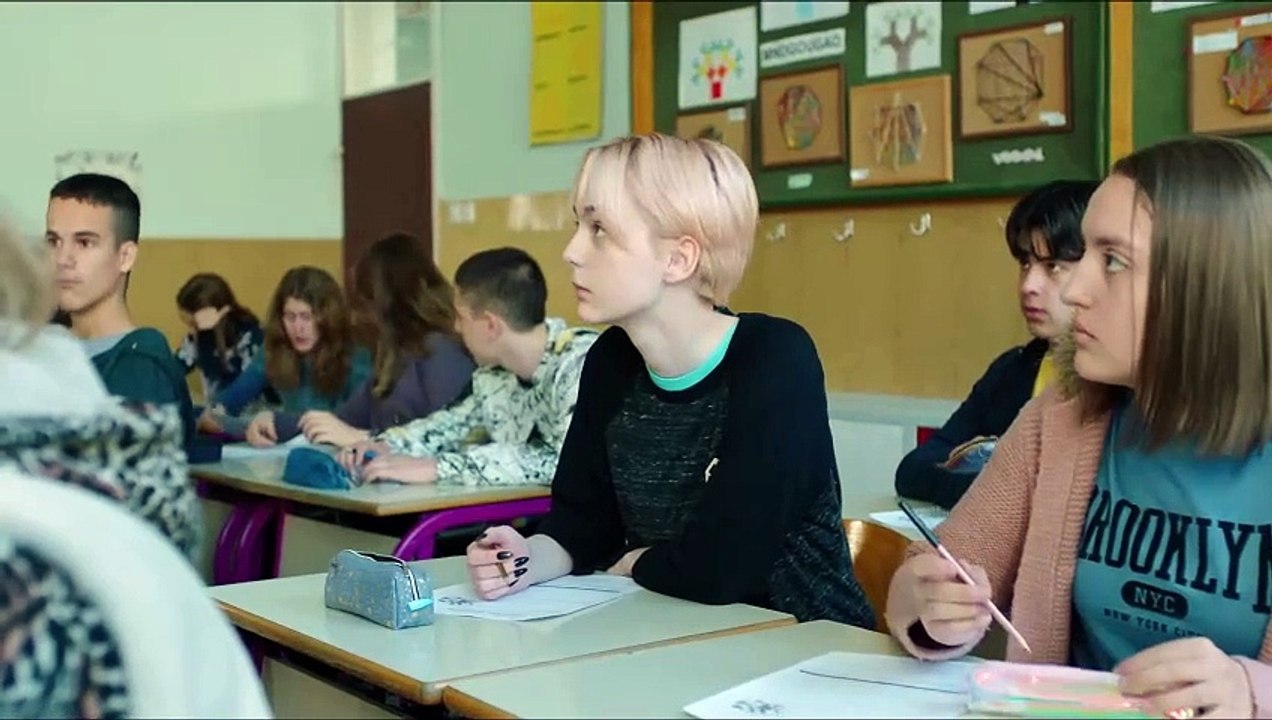 Ekskurzija (2023) - Domaći film