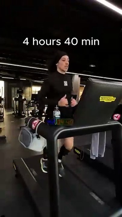 Rilès court 100 kilomètres sur un tapis de course