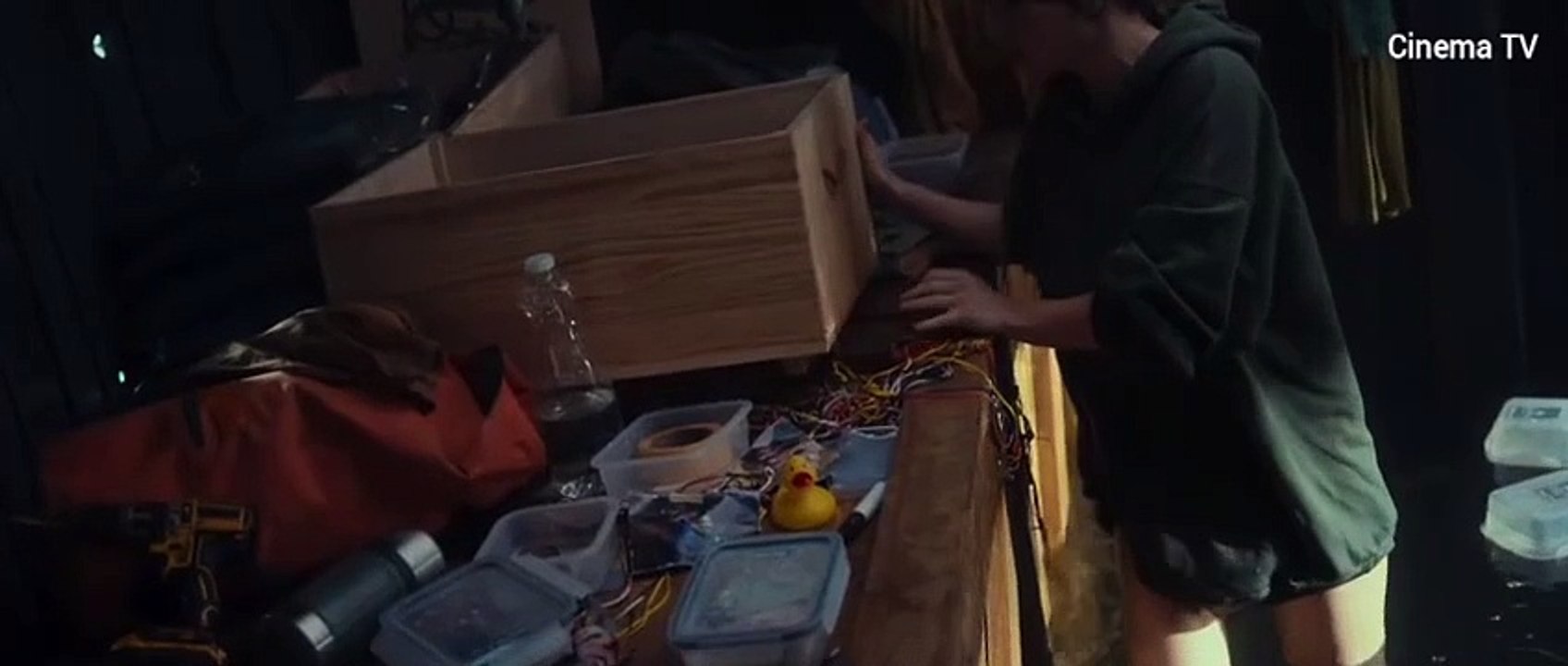 Nowhere Película Completa en Español Latino