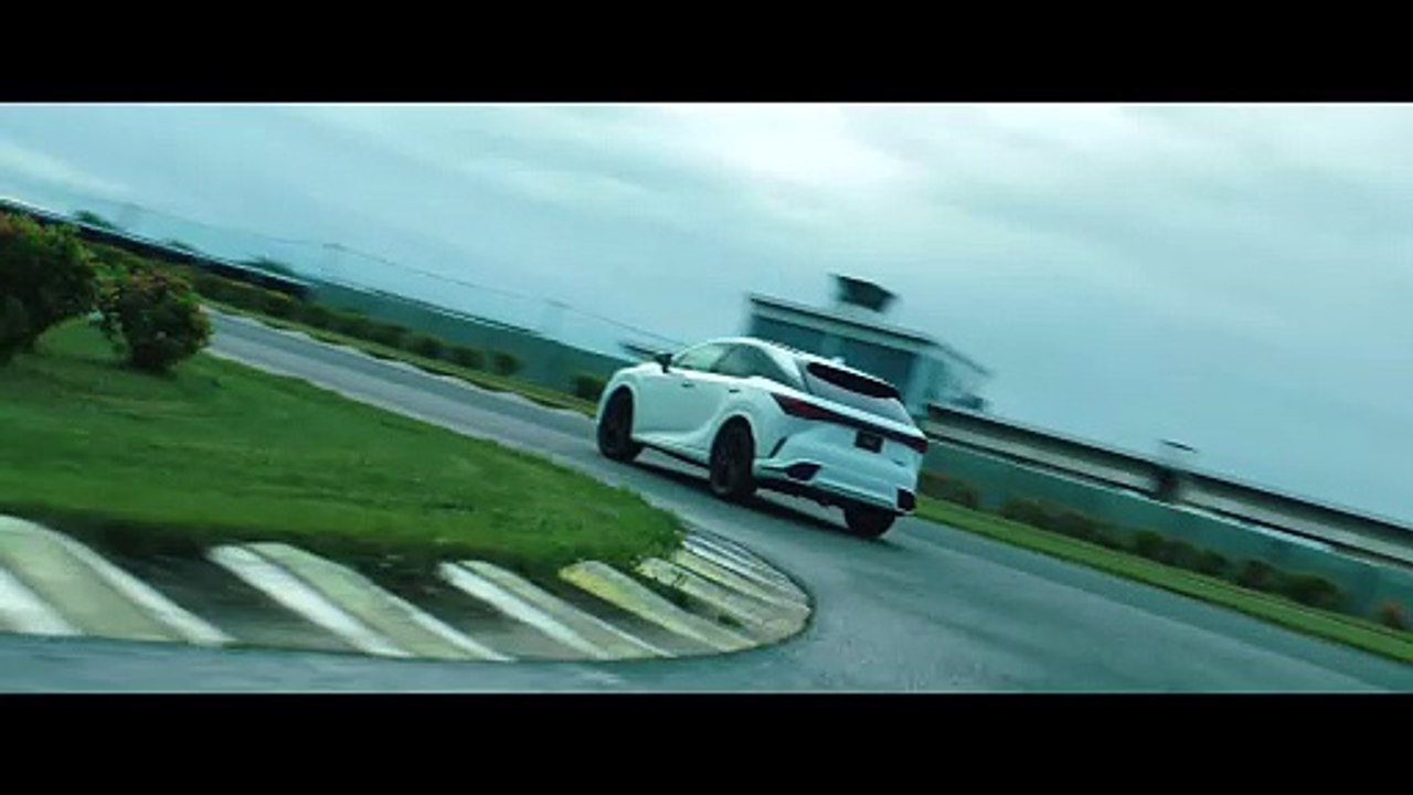 2025 Lexus RX 500h F SPORT Performance Reveal