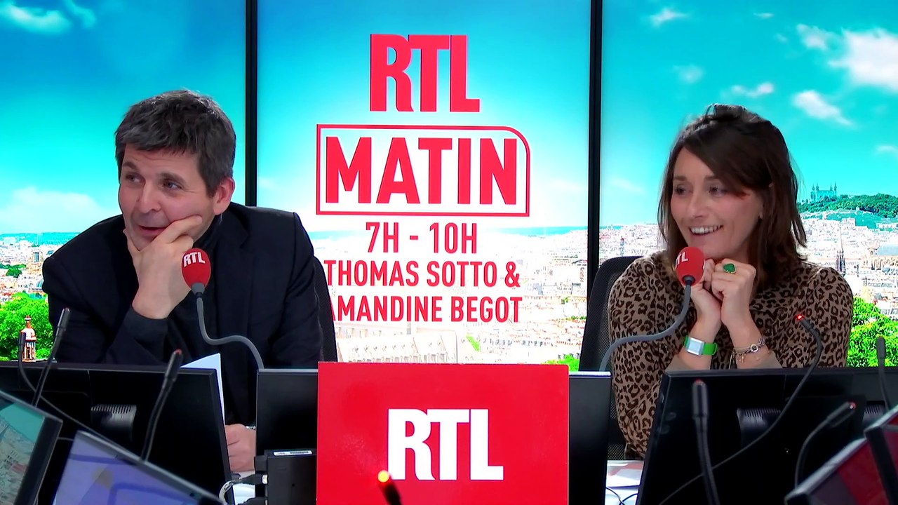 Alex Vizorek demande à ChatGPT de lui écrire sa chronique... et une déclaration d'amour pour Amandine Bégot