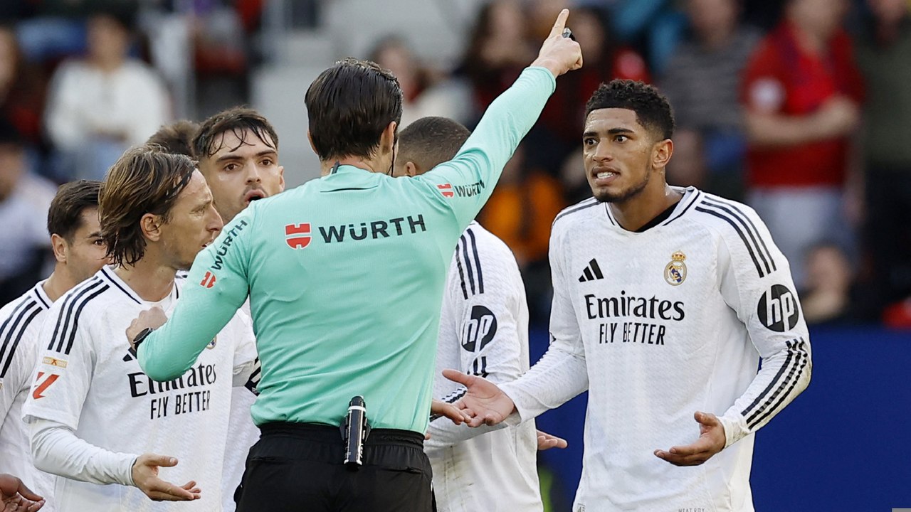 This is how Bellingham was recognized as the best midfielder in the world for 2024!