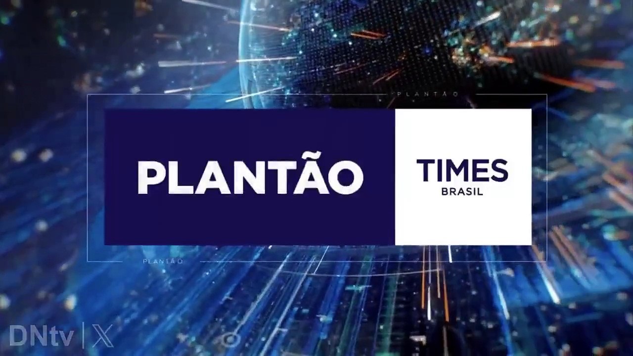 Teto de estúdio da Times Brasil CNBC desaba ao vivo
