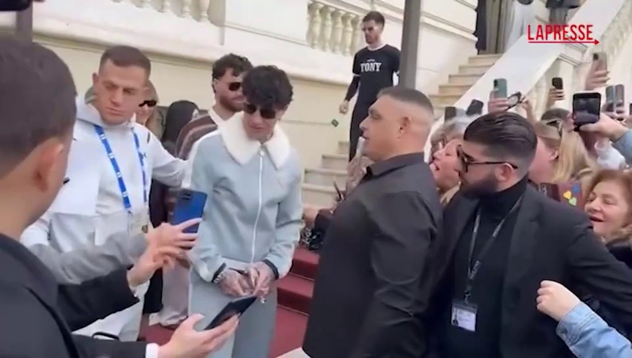 Sanremo 2025, Tony Effe: "Incazzato? Oggi meno"