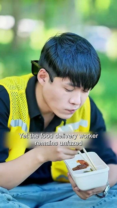 She Left Him for a Millionaire… But Karma Hit Back Instantly!