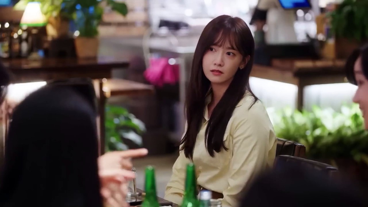 Billionaire Boss Fall in Love with Waitress. Kdrama Recap, Korean Drama Recap, korean Recap, movie