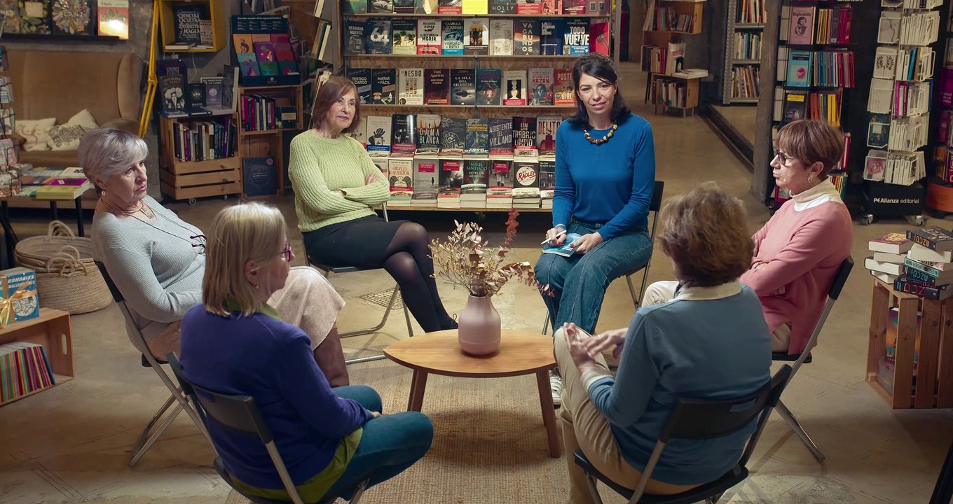 Cien libros juntas - Tráiler oficial