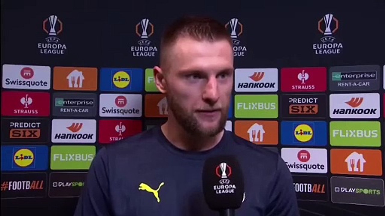 Skriniar muhabiri düzeltti: "G.Saray değil, F.Bahçe"