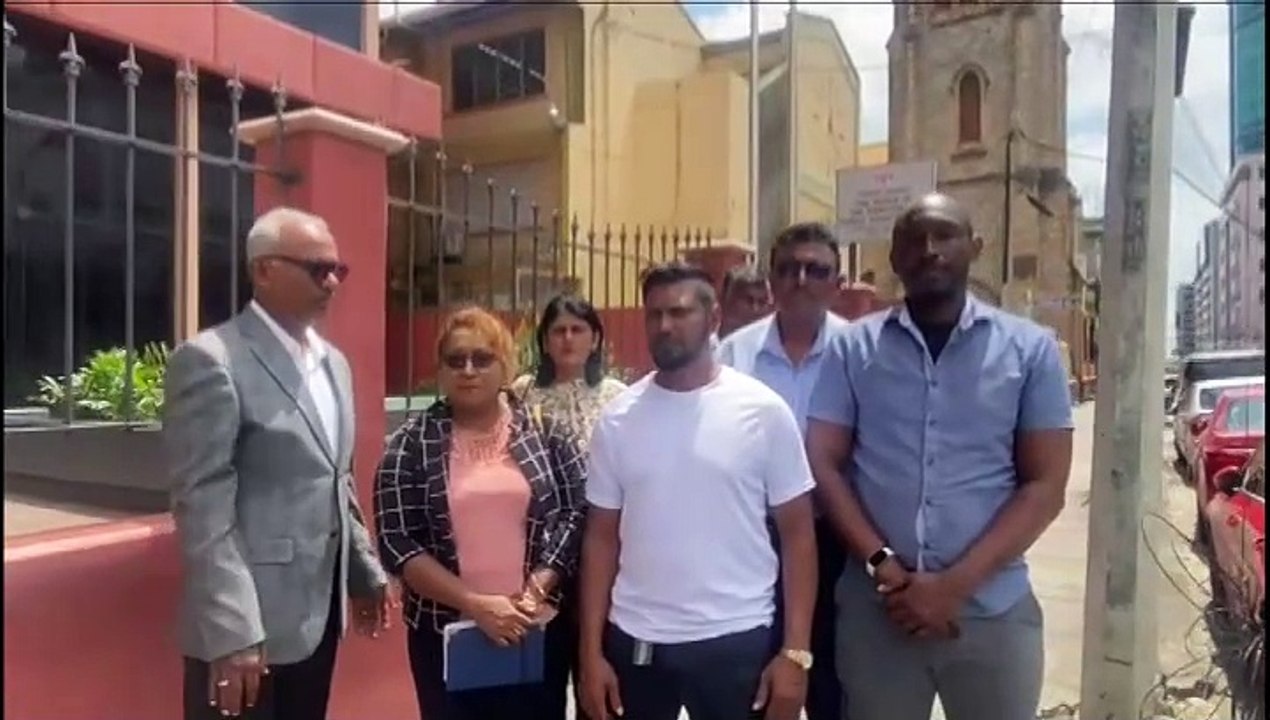 PARIA COMMITTEE VISITS TOP COP, DPP