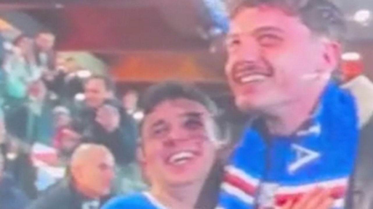 Tutto il Ferraris canta "Balorda Nostalgia": la reazione di Olly