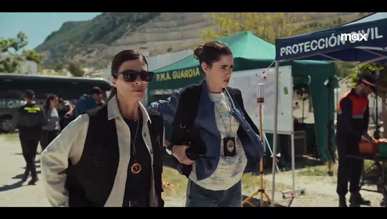 Cuando nadie nos ve | Show | 2025 | Official Trailer