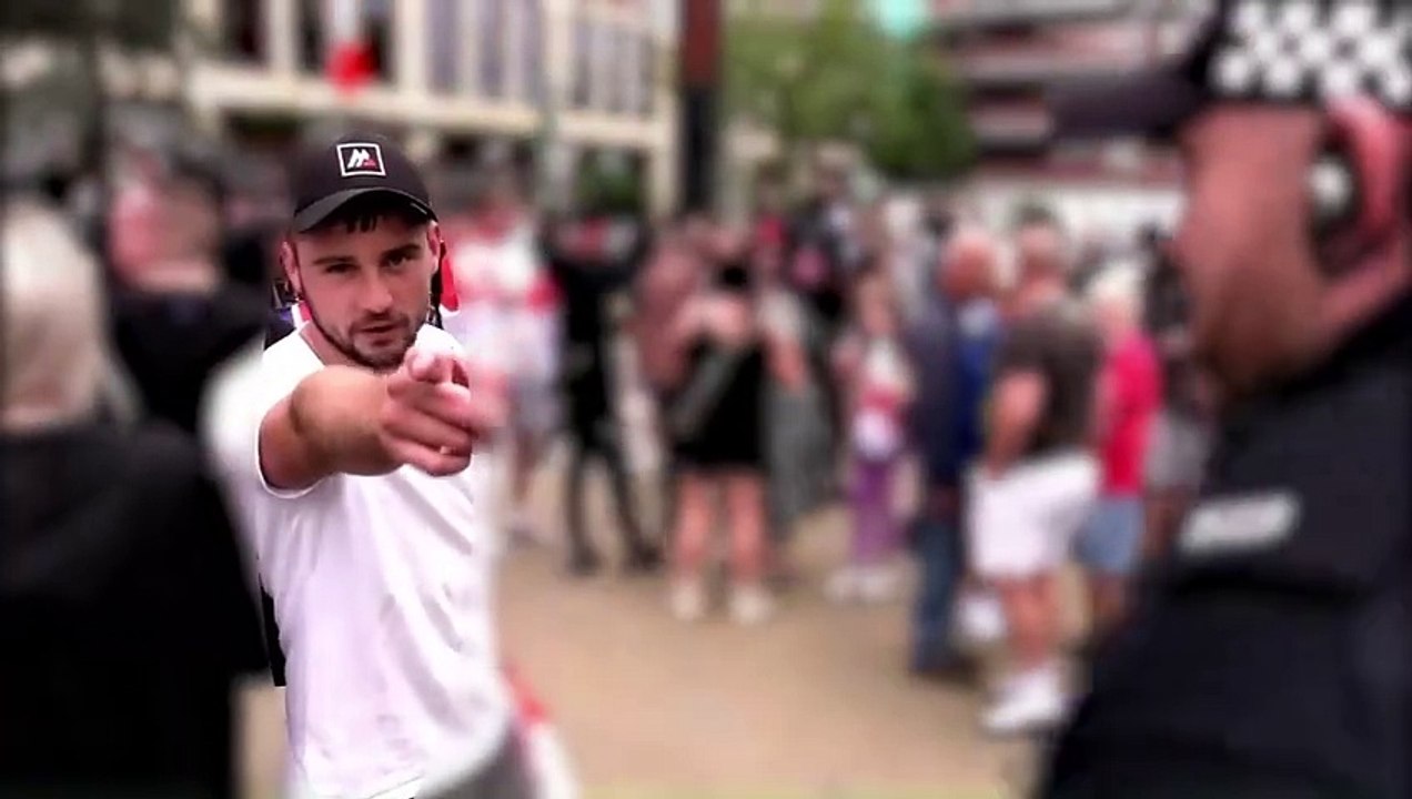 Sunderland man who attacked police protecting mosque jailed after admitting riot charge