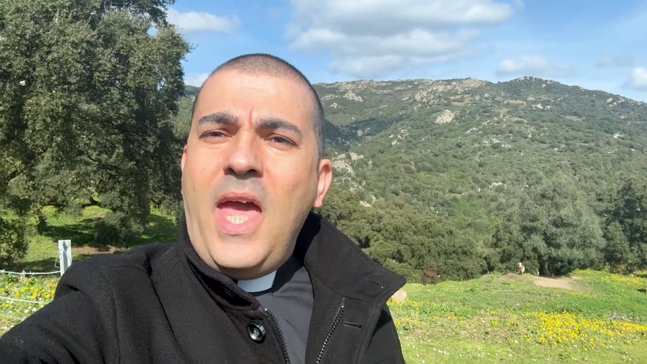 Fiamme contro la chiesa a Valledoria, parla Don Mocci: ?Amate i vostri nemici?