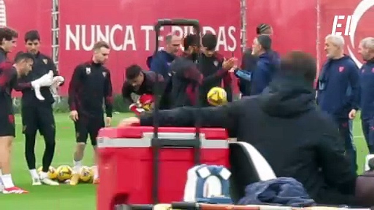 Lokonga, con el grupo