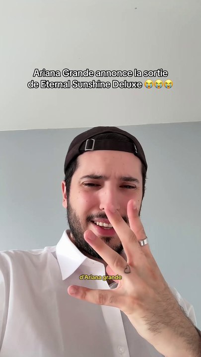 Ariana Grande annonce la sortie de Eternal Sunshine Deluxe 😭