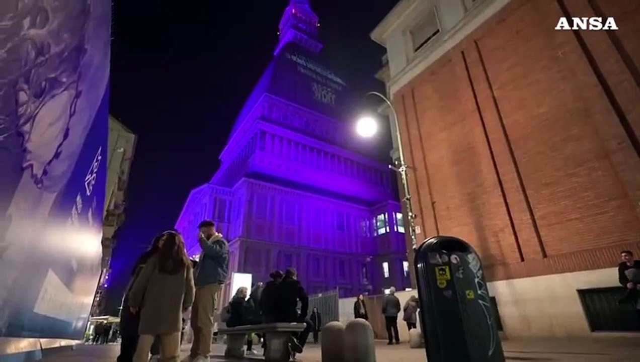 Giornata internazionale della donna, a Torino la campagna  "I am/Io sono"