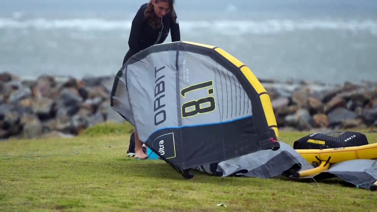 Kitesurfers embrace strong winds from ex-tropical Cyclone Alfred