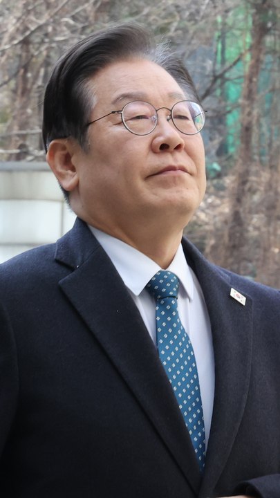 이재명, 김부겸·김경수 등 비명계와 천막 농성장 시국 간담회