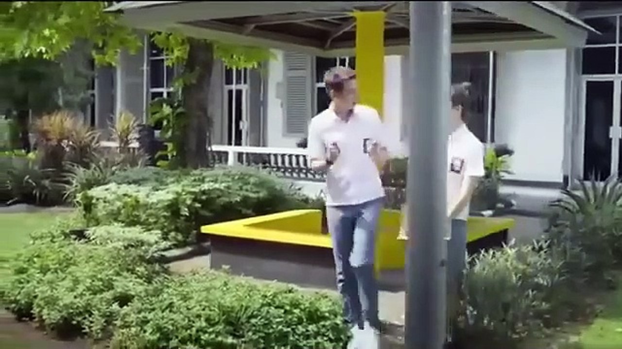 Posesif (2017) Film Romantis Indonesia