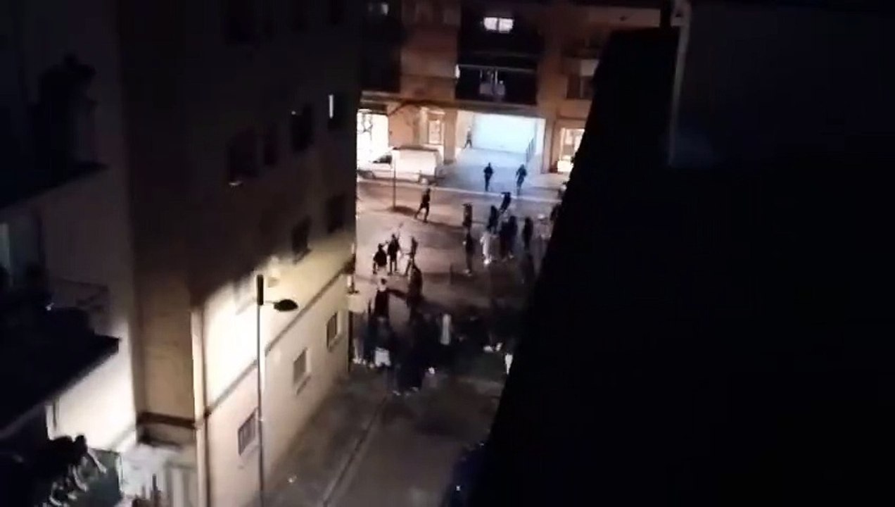 Segona nit d'aldarulls a Salt