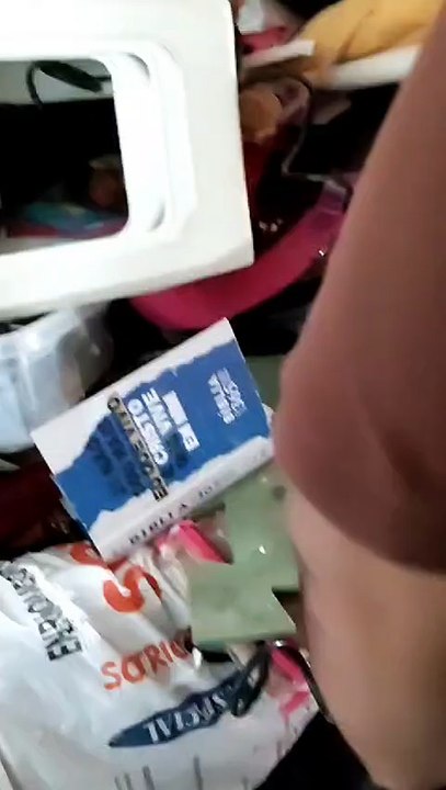 Acumulador é detido por maus-tratos a animais em apartamento