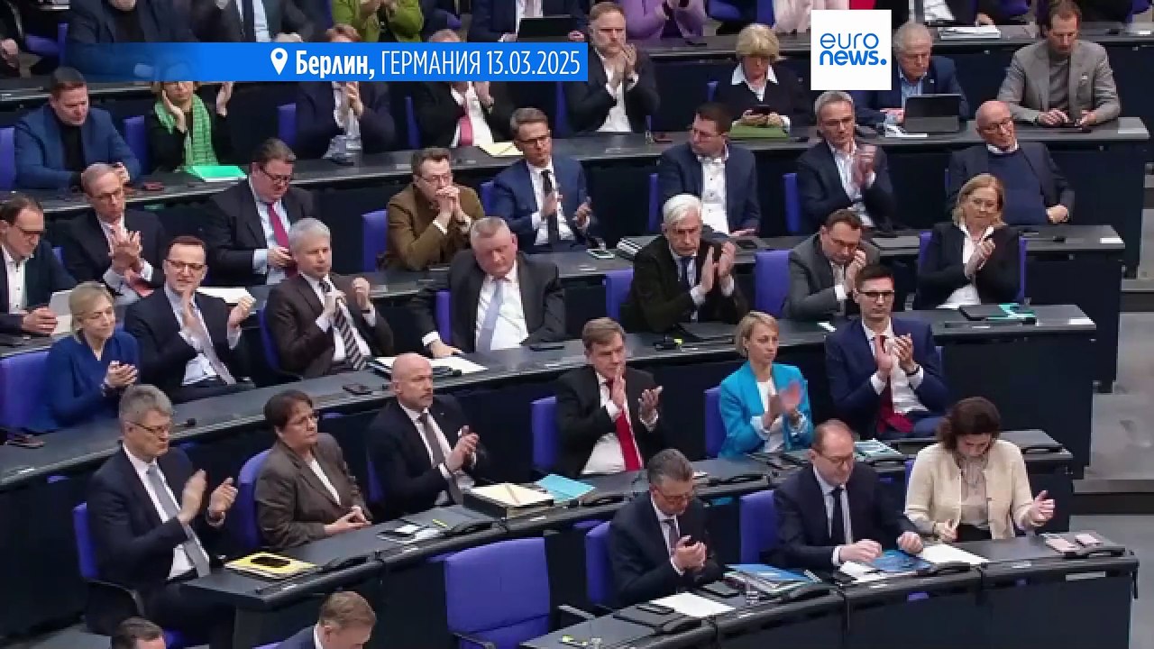 "Долговой тормоз": Мерц пошёл на уступки "зелёным"