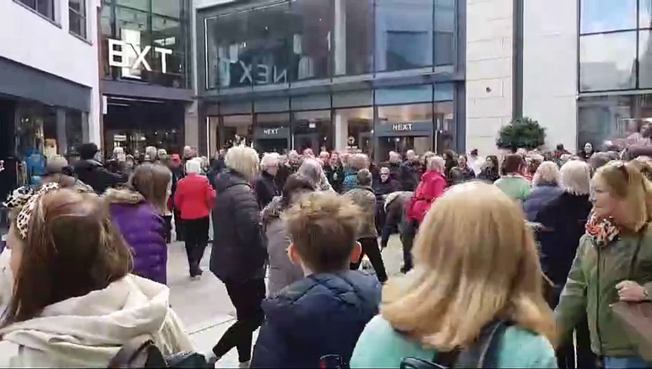 Flash mob in Newbury