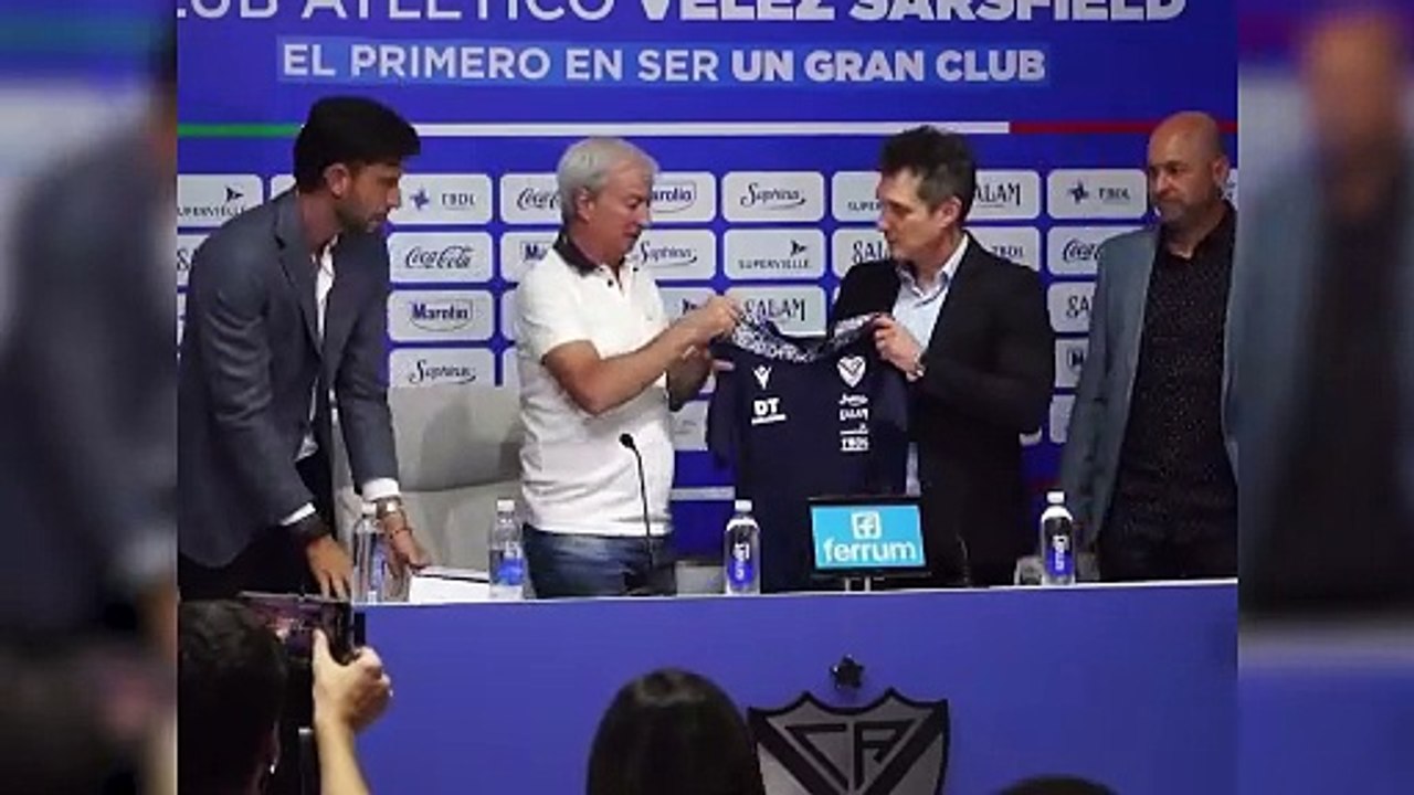 Guillermo Barros Schelotto ya es el técnico de Vélez Sarsfield