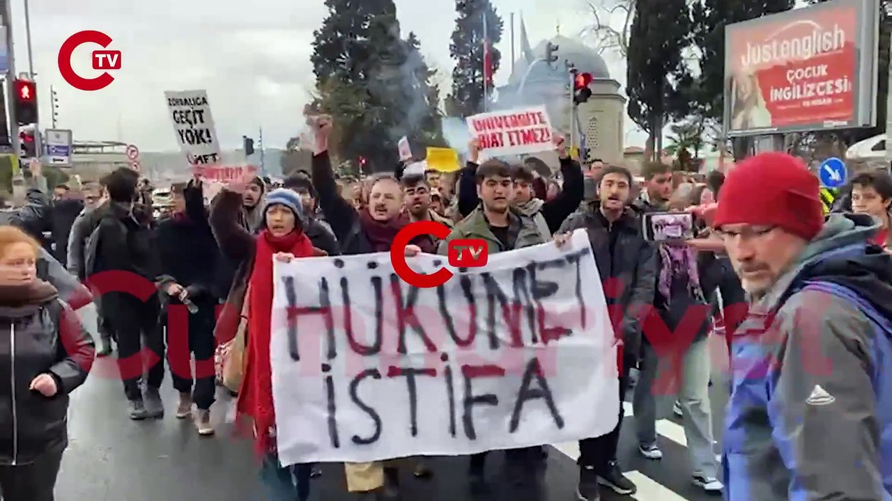 Hükümet istifa