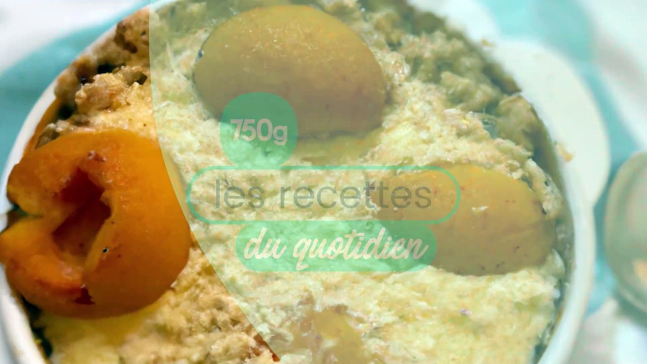 Crumble d'abricot à la crème pâtissière