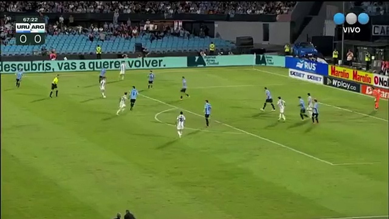 El gol de Thiago Almada vs. Uruguay