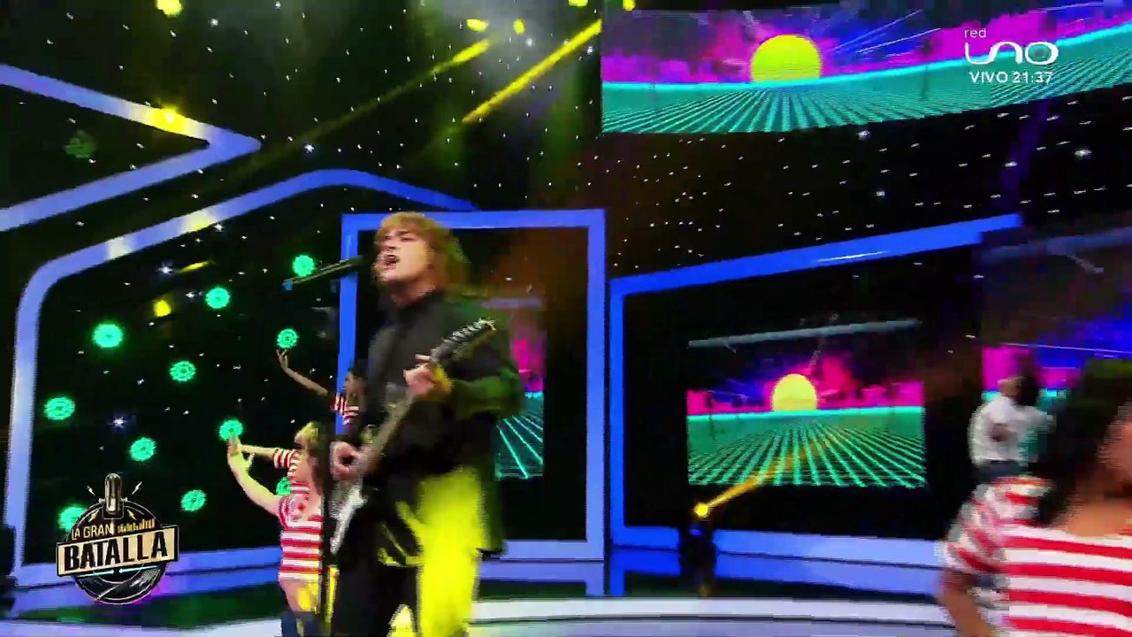 Tony Lewis (The Outfield)