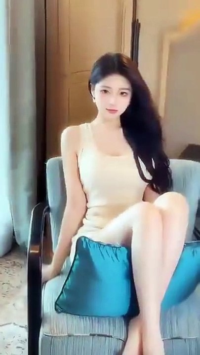 Beautiful & Gentle Moments of Girls - Episode 100 | Stars & Beauties