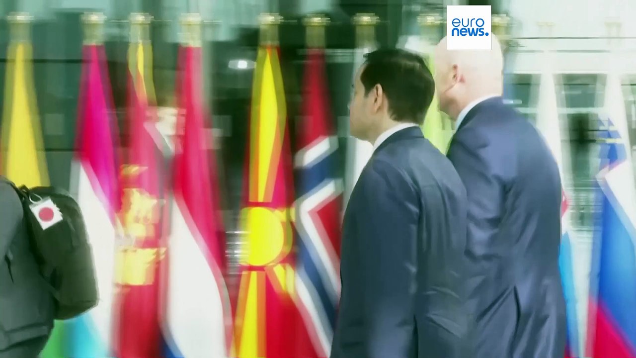 Встреча глав МИД стран НАТО: США требуют от союзников большего участия в расходах