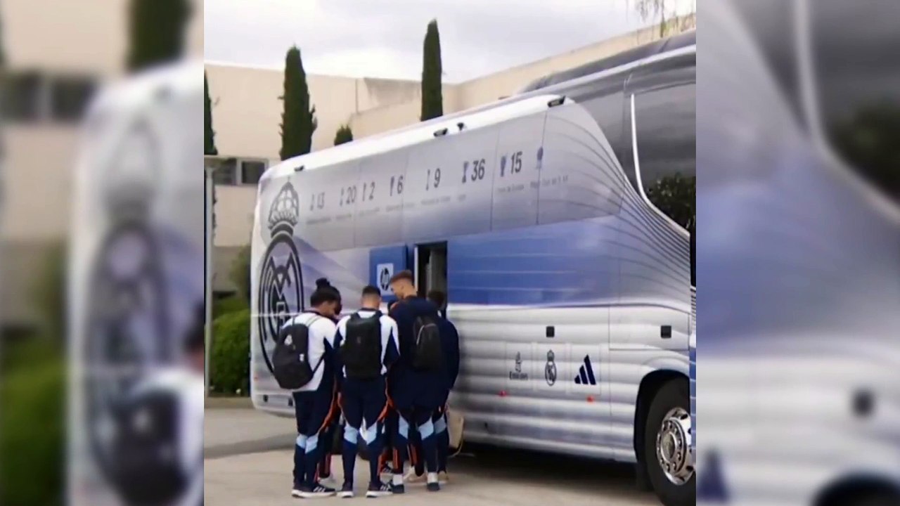 Los gestos de ánimo de la plantilla madridista a Fran González