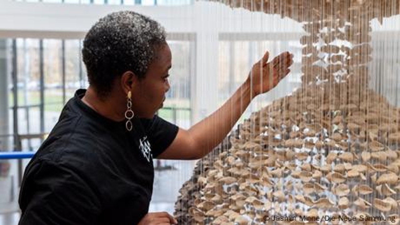 Nigerian Artist Ngozi-Omeje Ezema Redefines African Ceramics