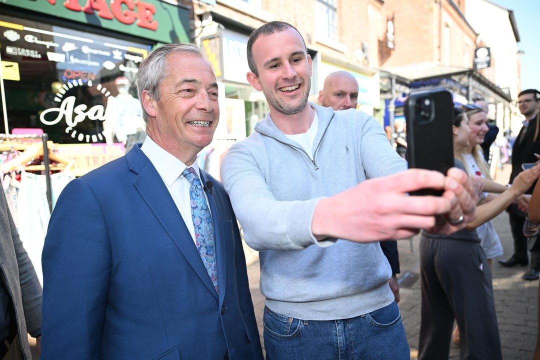 Nigel Farage comes to Lancashire - this is how he was greeted and what he had to say