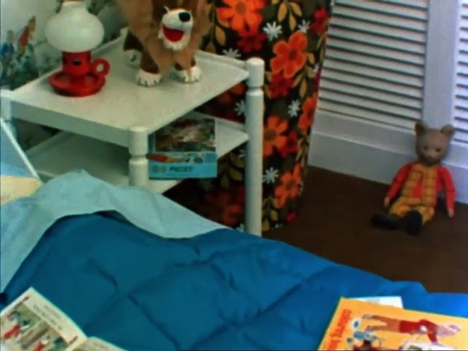 The Adventures of Rupert Bear (1970) S03E42 - Rupert and the Electronic Key