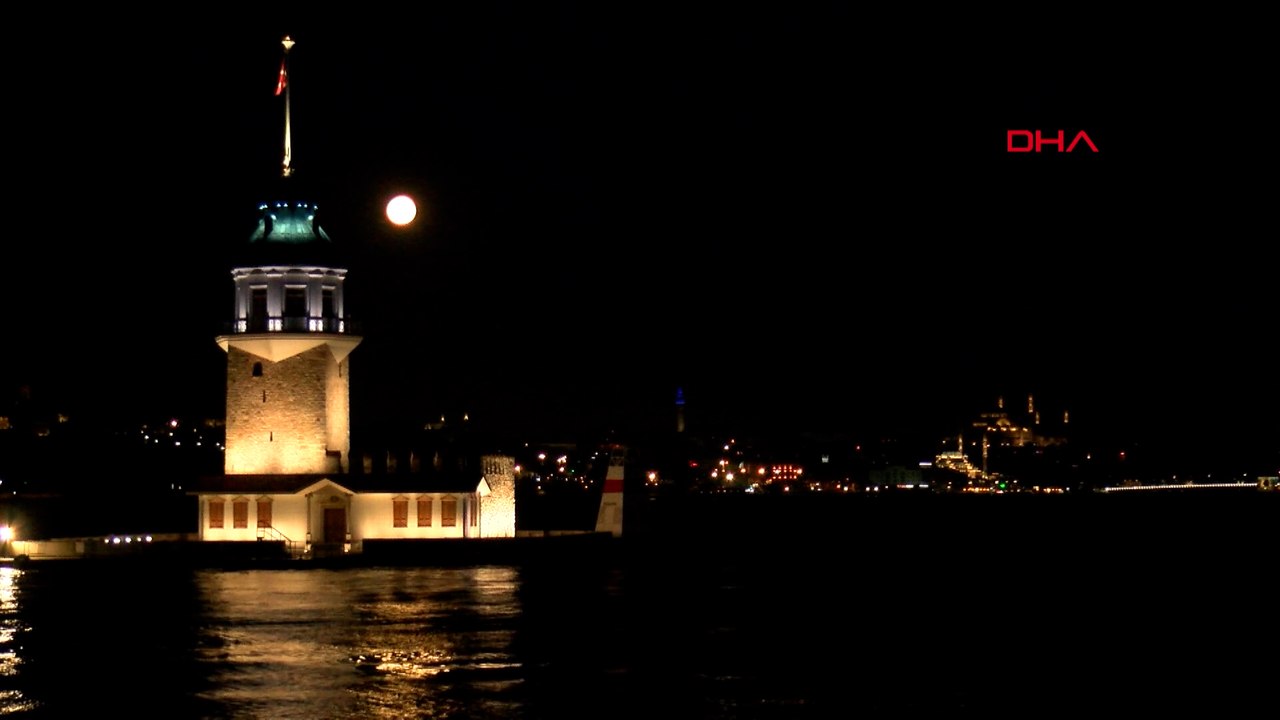 Baharın habercisi Pembe Ay görüldü