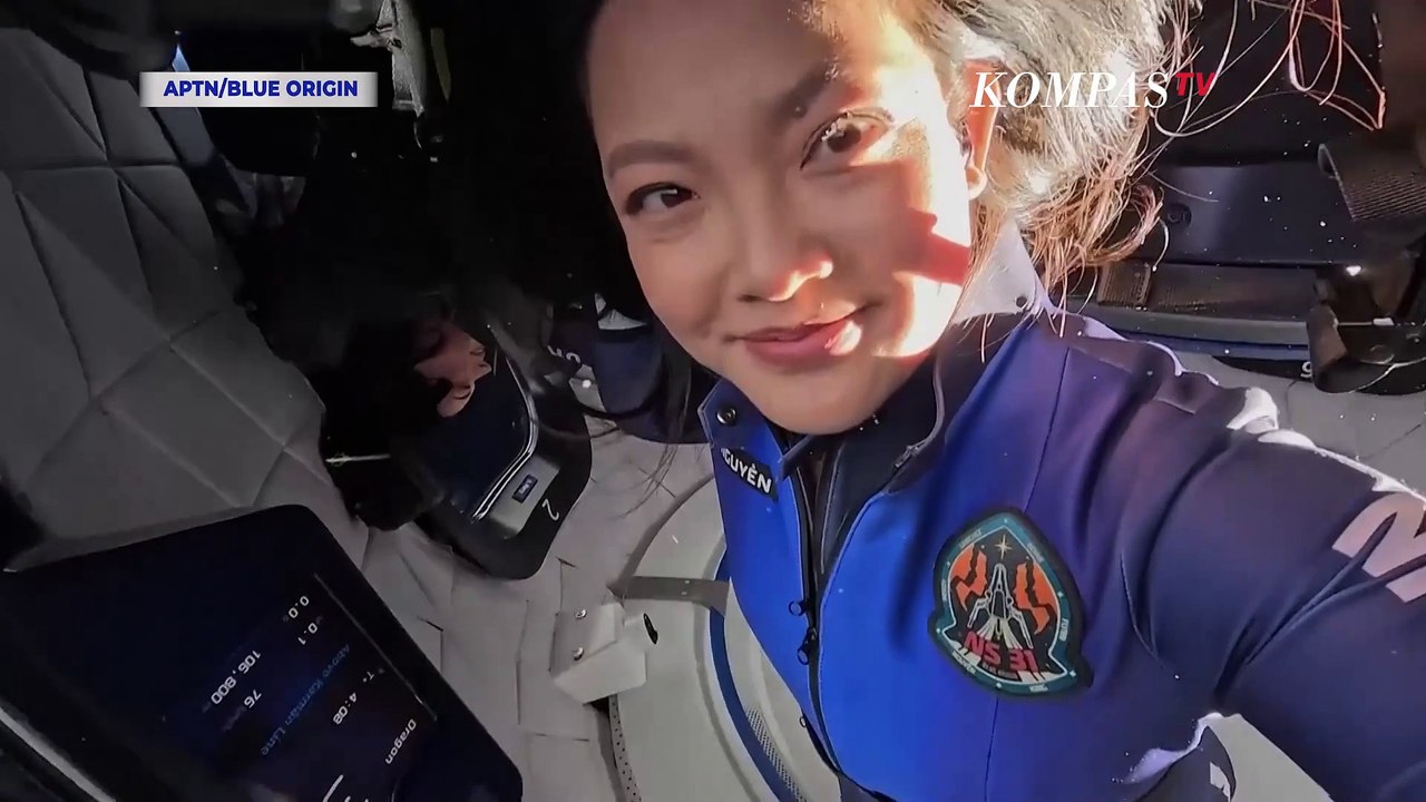 Momen Seru Katy Perry CS Lakukan Kunjungan Singkat ke Luar Angkasa