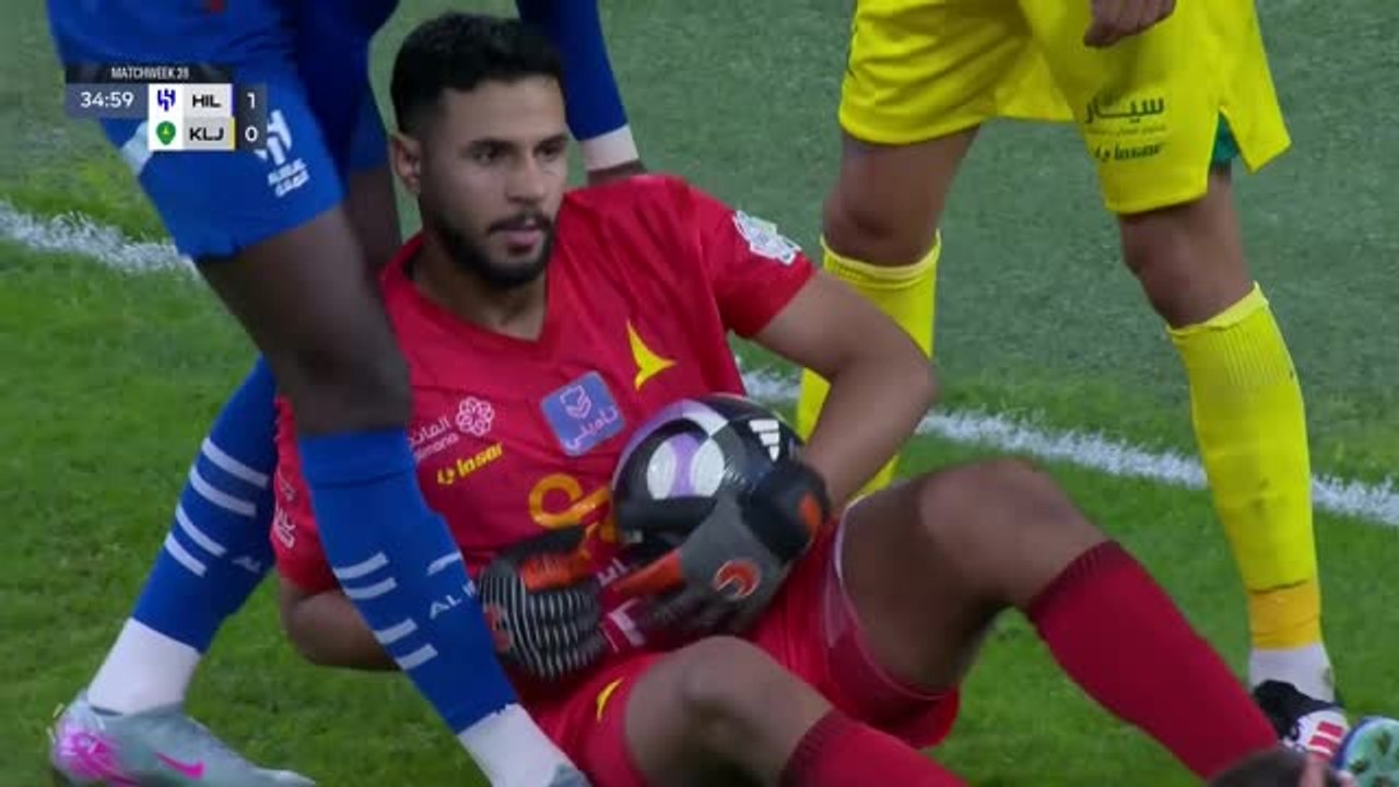 Al-Hilal Dominate Khaleej FC in a Confident 3-0 Victory ⚽