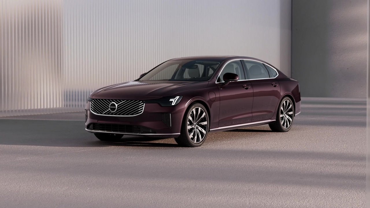 Refreshed Volvo S90 Design preview