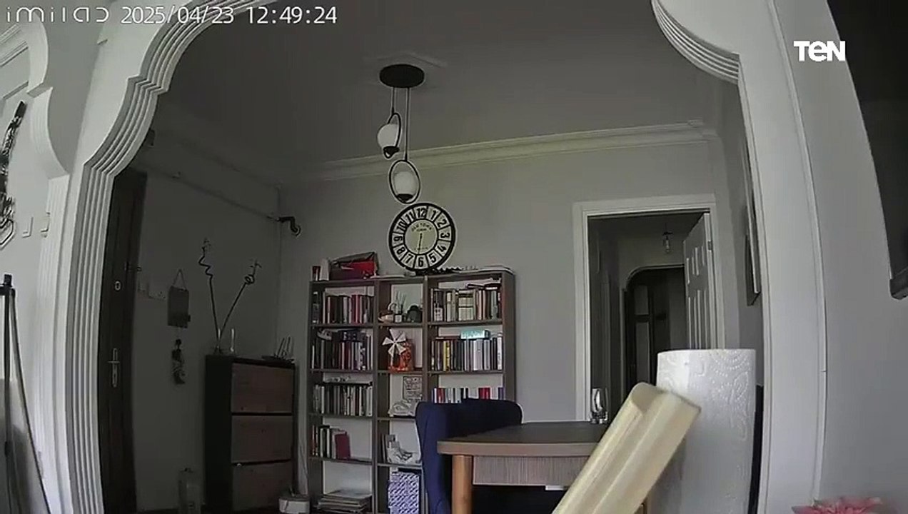 لقطات لم تعرض ومشاهد من الزلزال العنيف الذي ضرب إسطنبول