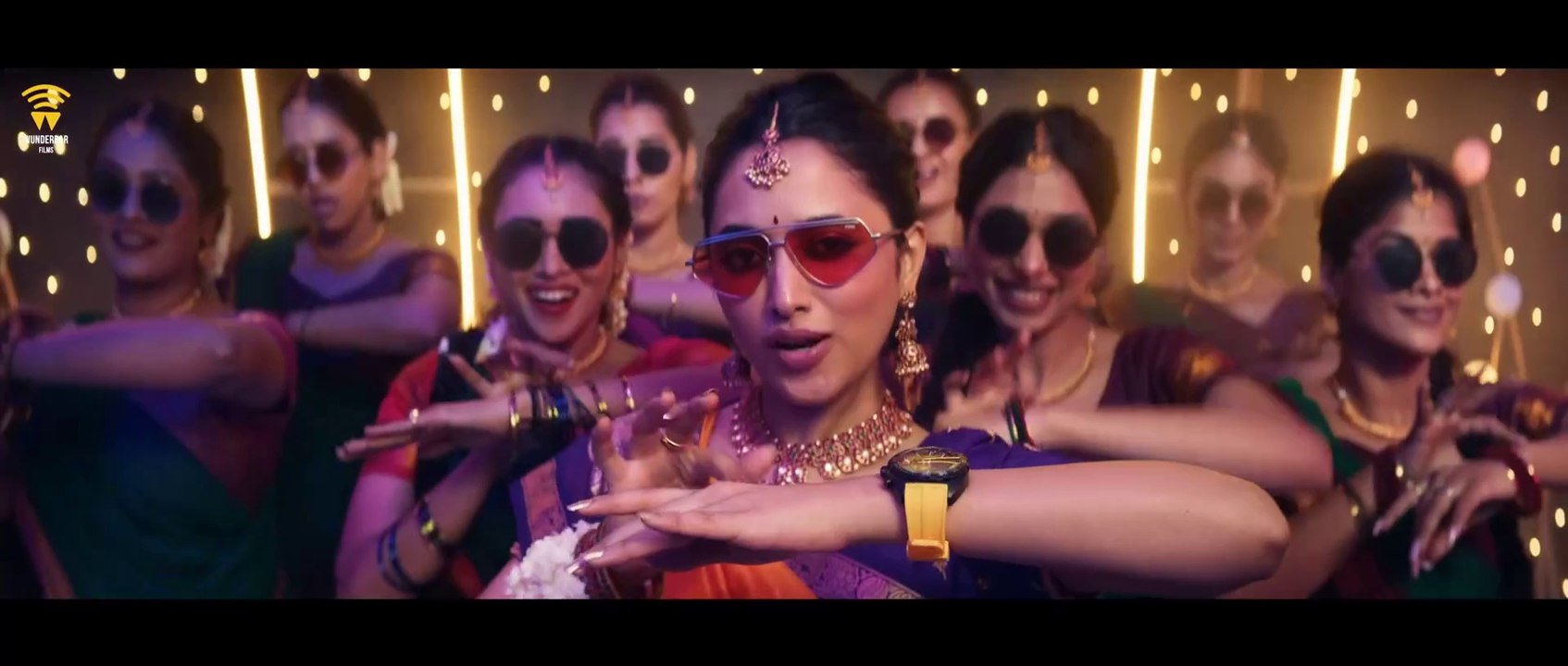 Golden Sparrow - Video Song | Dhanush  | Priyanka Mohan | Pavish | Anikha | GV  Prakash #NEEK