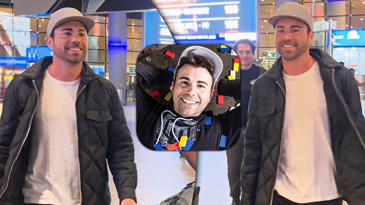 American Youtuber Of International Fame Mark Rober Clicked At The Mumbai Airport, India