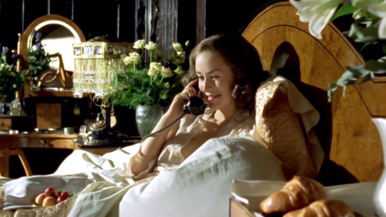 Love in a Cold Climate (2001) Episode 3