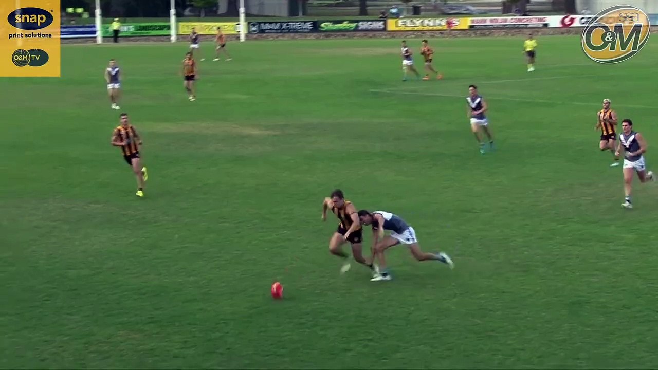 Sam Murray in fine form in the final quarter