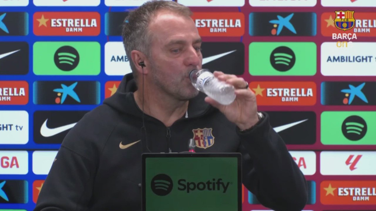 Flick habla del estado físico de Casadó, Balde y Lewandowski