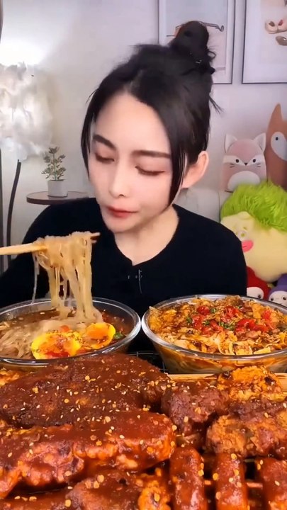 Mukbang ASMR Video