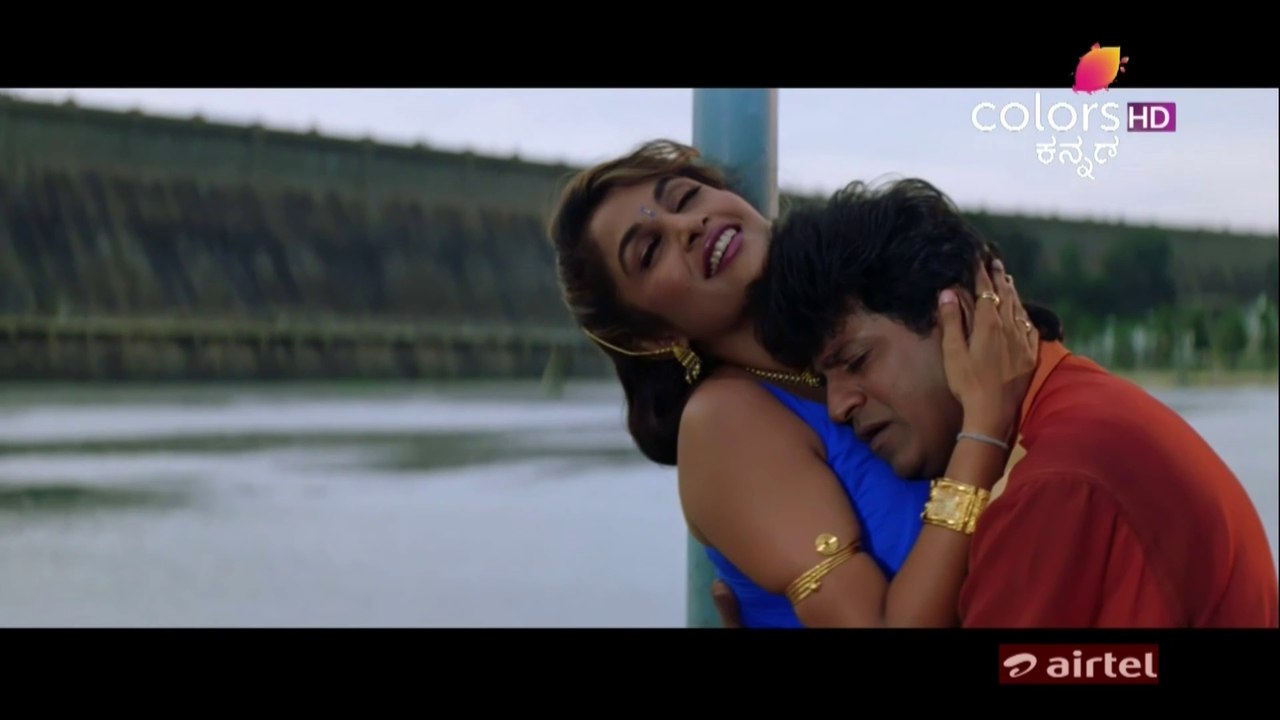 Ramya Krishnan Hot Song - Yaare Nee Abhimani